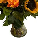 fleuriste fleurs de Belgique- Délice de tournesols et de roses oranges Bouquet/Arrangement floral