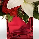 China flowers  -  Vibrant Red Roses and Carnations Hand Bouquet Flower Bouquet/Arrangement