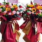 China flowers  -  Standing Basket of Vibrant Roses Flower Bouquet/Arrangement