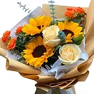 Qingdao flowers  -  Golden Sunflower and Champagne Rose Bouquet Flower Bouquet/Arrangement