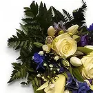 Sig () blommor- Multi Shade begravningsbukett Bukett/blomsterarrangemang