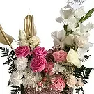 Camp de 面具铺路 花- 轻快的颜色 花的花束安排