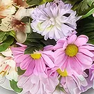 Sa Indioteria blomster- Glitrende rosesymfoni Blomsterarrangementer bukett
