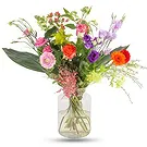 Aichach Blumen Florist- Ensemble ätherischer Eleganz Bouquet/Blumenschmuck