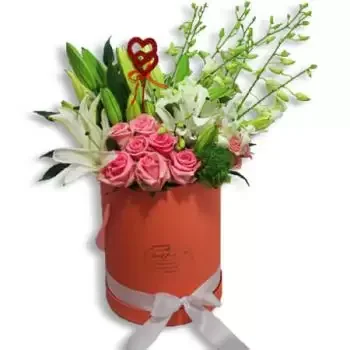 Caguas פרחים- הרמוניה לבנה וורודה פרח משלוח