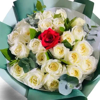 China online Florist - Elegant Round Bouquet of White and Red Roses Bouquet