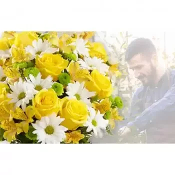Ajac kukat- Keltavalkoinen kukkakauppiaan yllätyskimppu Kukka Toimitus