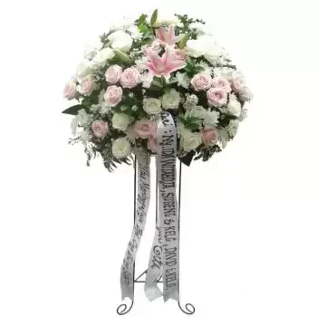 Sumatra online Florist - Flowers Stand Roses & Lilies Bouquet