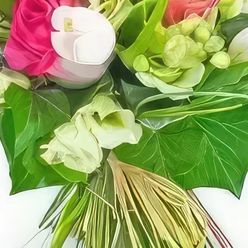 Бордо цветя- Букет цветя Букле роза Букет/договореност цвете
