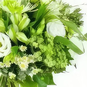 いいね 花- 素朴で白い花の花束 Ajaccio 花束/フラワーアレンジメント