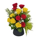 Ad Dilam blomster- 12 blandede roser Blomsterarrangementer bukett