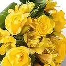Chile flowers  -  Bouquet of Roses and Yellow Astromelia Flower Bouquet/Arrangement