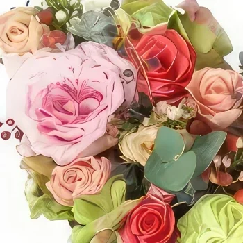 Бордо цветя- Казабланка Буколическо цветно сърце Букет/договореност цвете
