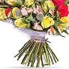 Oman flowers  -  Radiant Roses Flower Bouquet/Arrangement