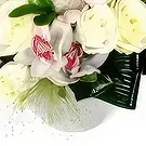 fleuriste fleurs de Case-Pilote- Composition de fleurs blanche Charme Bouquet/Arrangement floral