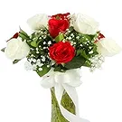 Kenya flowers  -  Roses in a Vase Flower Bouquet/Arrangement