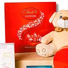 Hupstedt flowers  -  Darlin’: Selection of Sweet Treats and Teddy Flower Bouquet/Arrangement