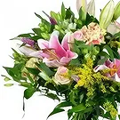Luton flowers  -  Blushful Flower Bouquet/Arrangement