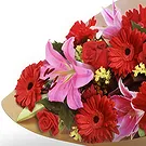 Greece flowers  -  RED TEMPTATIONS Flower Bouquet/Arrangement