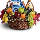 Douglas Blumen Florist- Schokolade & Obst Bouquet/Blumenschmuck