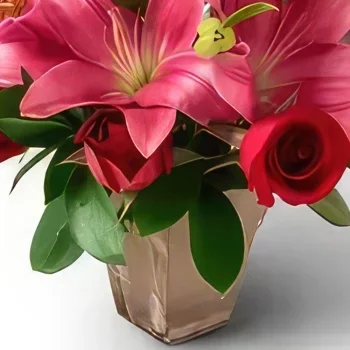 Belém blomster- Arrangement af liljer og røde roser Blomst buket/Arrangement