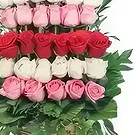 Ad Dilam blomster- Kurv med blandede roser Blomsterarrangementer bukett