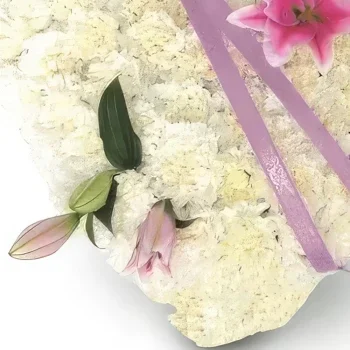Benalmadena blomster- Serenity Embrace Blomsterarrangementer bukett