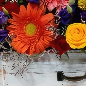 מדריד פרחים- סמל של אהבה זר פרחים/סידור פרחים