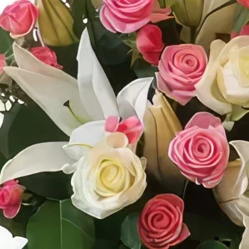 グダンスク 花- 香り高い 花束/フラワーアレンジメント
