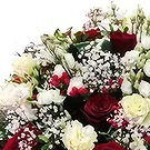 Миасс цветы- Искусно аранжировано Цветочный букет/композиция