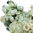 Garhoud flowers  -  Luxurious White Flower Arrangement Flower Bouquet/Arrangement