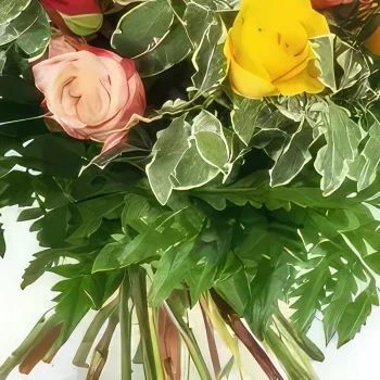 Бордо цветя- Многоцветен кръгъл букет Dame Rose Букет/договореност цвете
