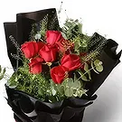 Al Shamkha flowers  -  Petal Romance with Cake Flower Bouquet/Arrangement