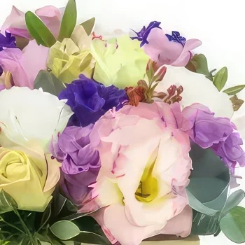Tarbes цветя- Квадратна пастелна цветна композиция от Кито Букет/договореност цвете