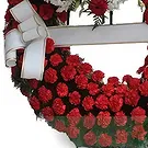 Alla andra städer blommor- Elfenben Embrace Sympatikrans Bukett/blomsterarrangemang