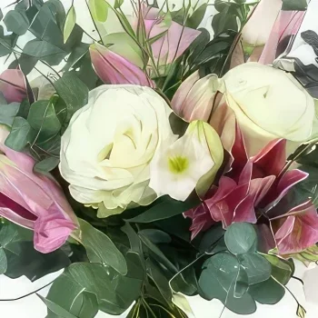 Бордо цветя- Реймс розов и бял селски букет Букет/договореност цвете