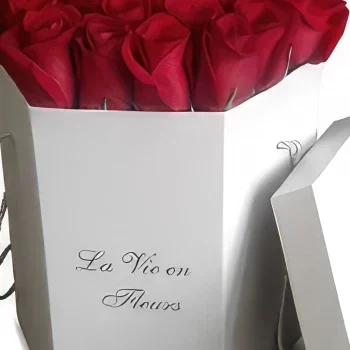 Carcavelos flowers  -  Rose Passion Flower Bouquet/Arrangement