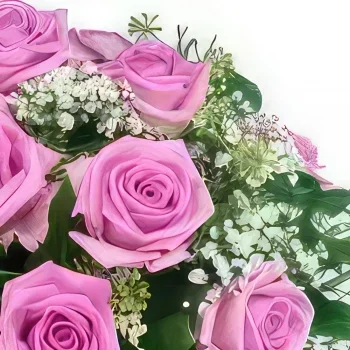 Pau-virágok- Kerek csokor Rózsaeső Virágkötészeti csokor