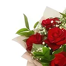 بائع زهور بجالا سلاتينا- شوكولاتة ليندور وباقة من الزهور باقة الزهور