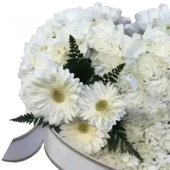 Benalmadena blomster- Hvitt hjerte Blomsterarrangementer bukett