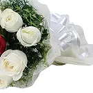 Kenya flowers  -  White & Red Rose Flower Bouquet/Arrangement