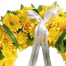 Kaloleni kwiaty- Żółty wieniec współczucia Bukiet ikiebana